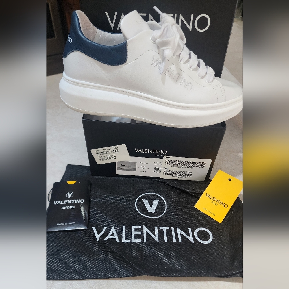 Valentino Fresia Low Top Sneakers